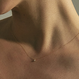 ジュエリーネックレス