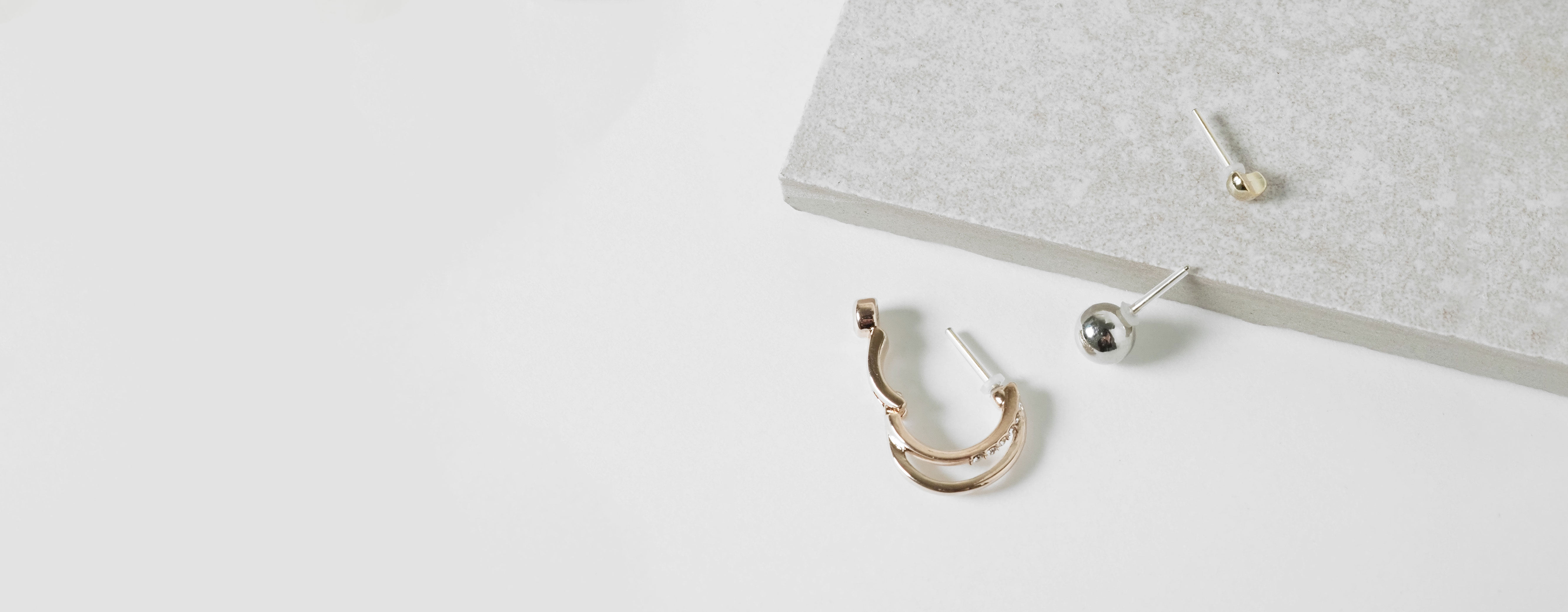 樹脂コーティングピアス