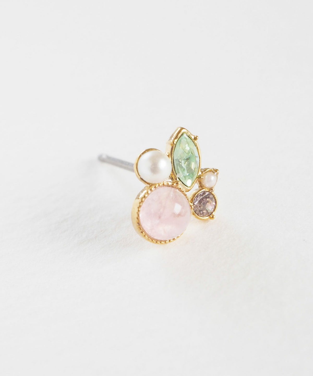 ナチュラルストーンとビジューのチタンポストピアス【MUK Dreamy stone】