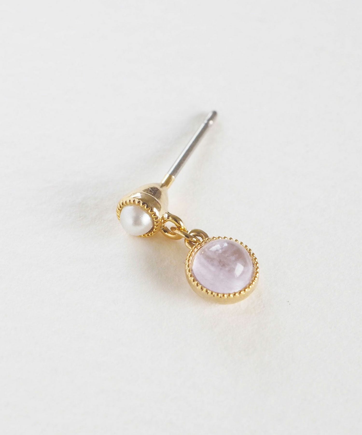 ナチュラルストーンとパールのチタンポストピアス【MUK Dreamy stone