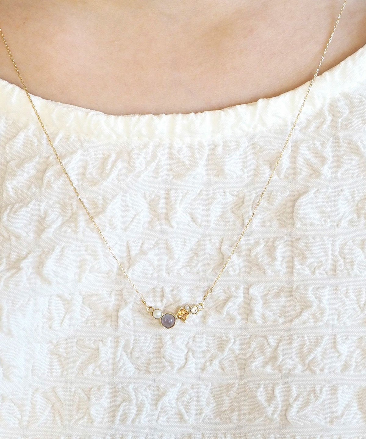 ナチュラルストーンとビジューのプチペンダント【MUK Dreamy stone】