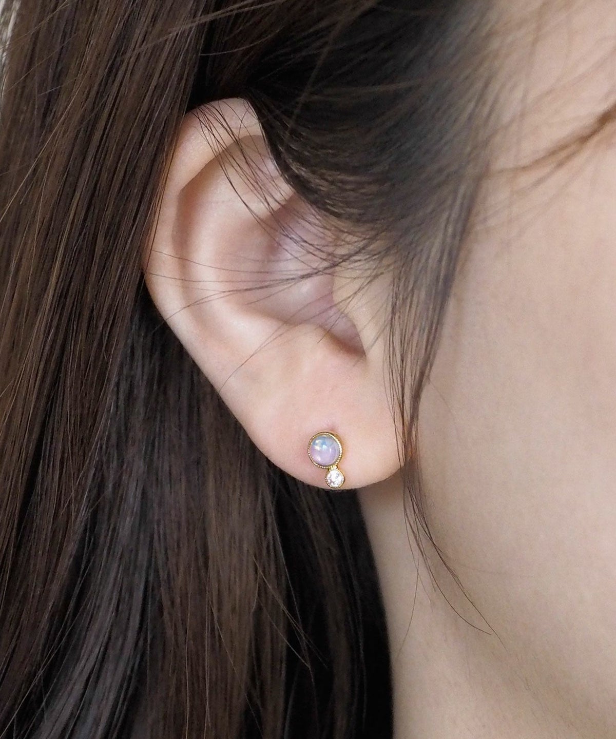 ナチュラルストーンとクリスタルのチタンポストピアス【MUK Dreamy stone】