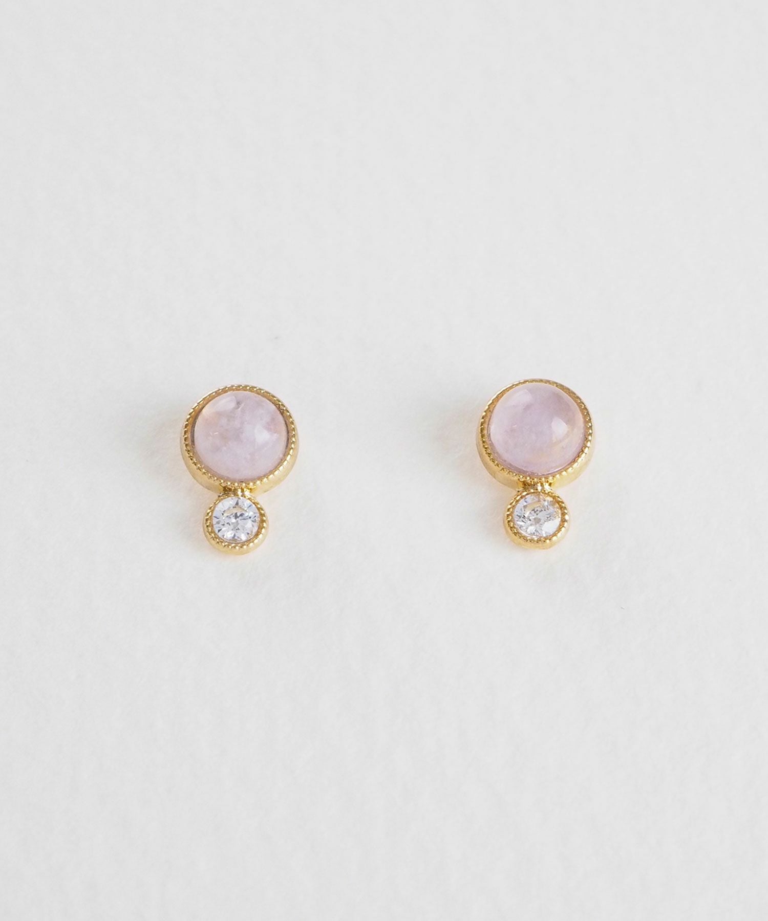 ナチュラルストーンとクリスタルのチタンポストピアス【MUK Dreamy stone】