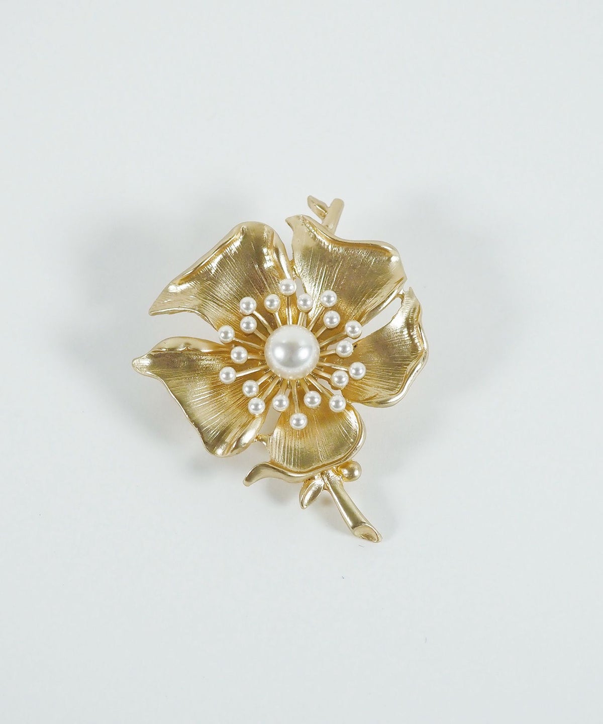 フラワーブローチ