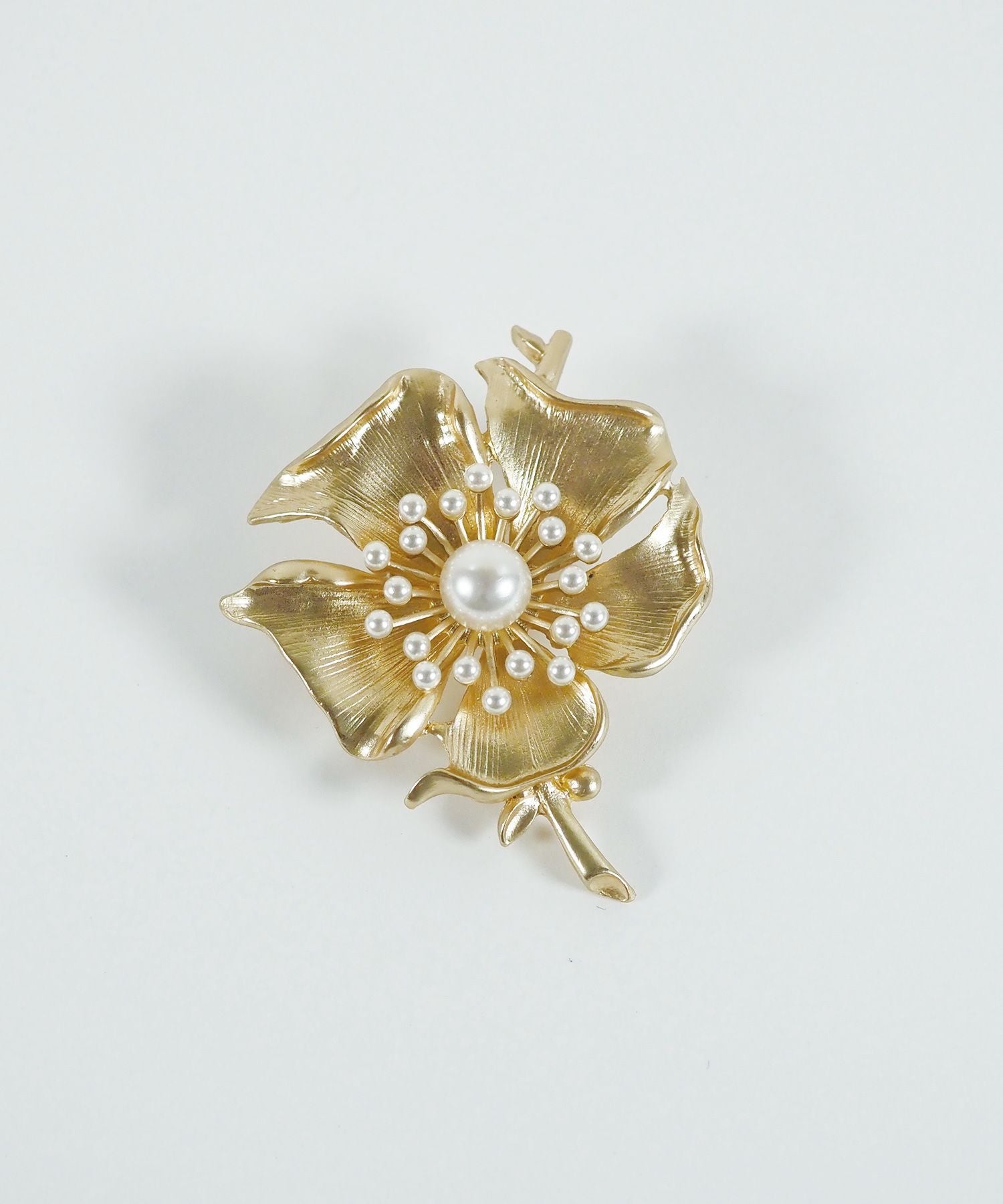 フラワーブローチ