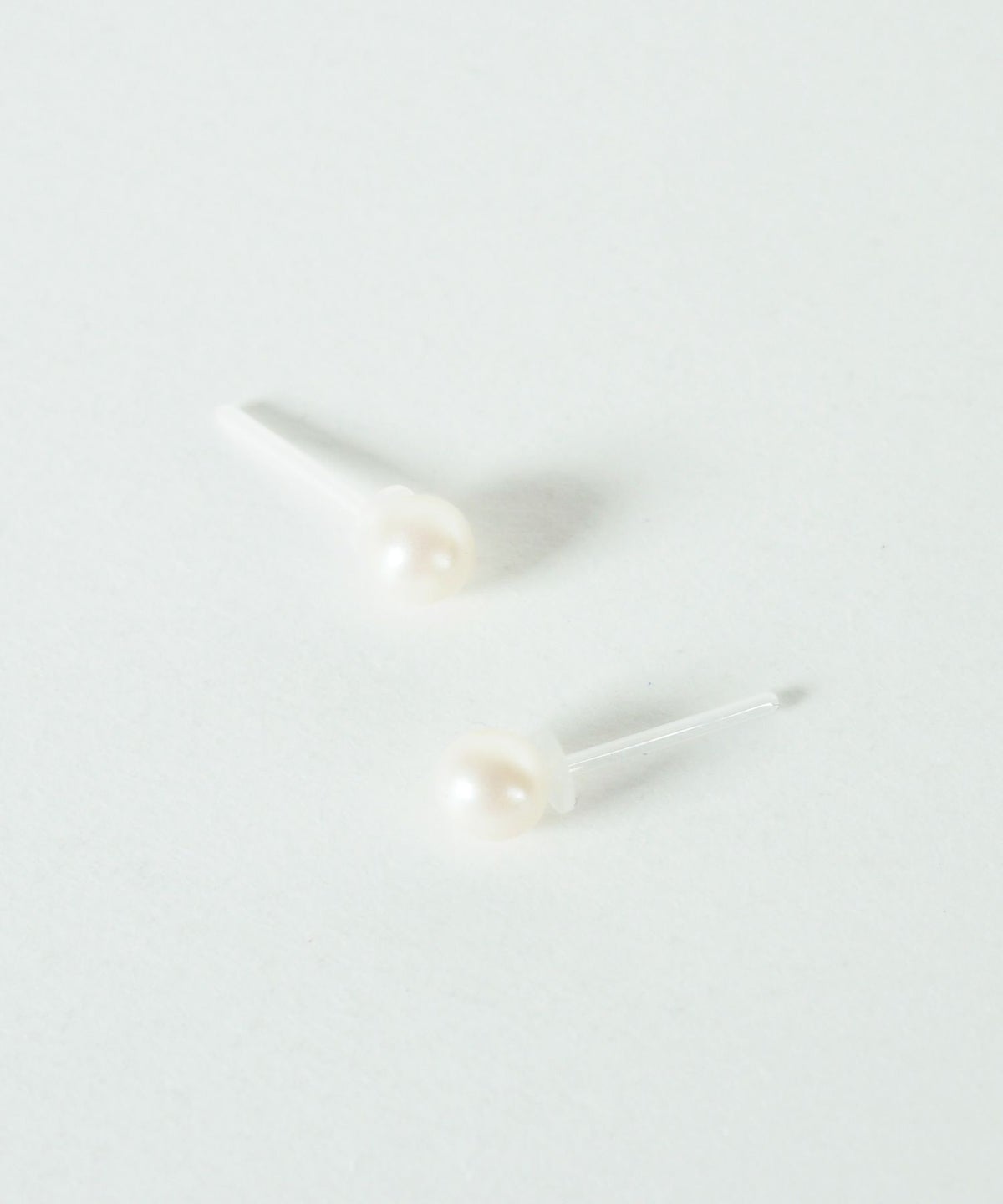 プチパールセラミックポストピアス