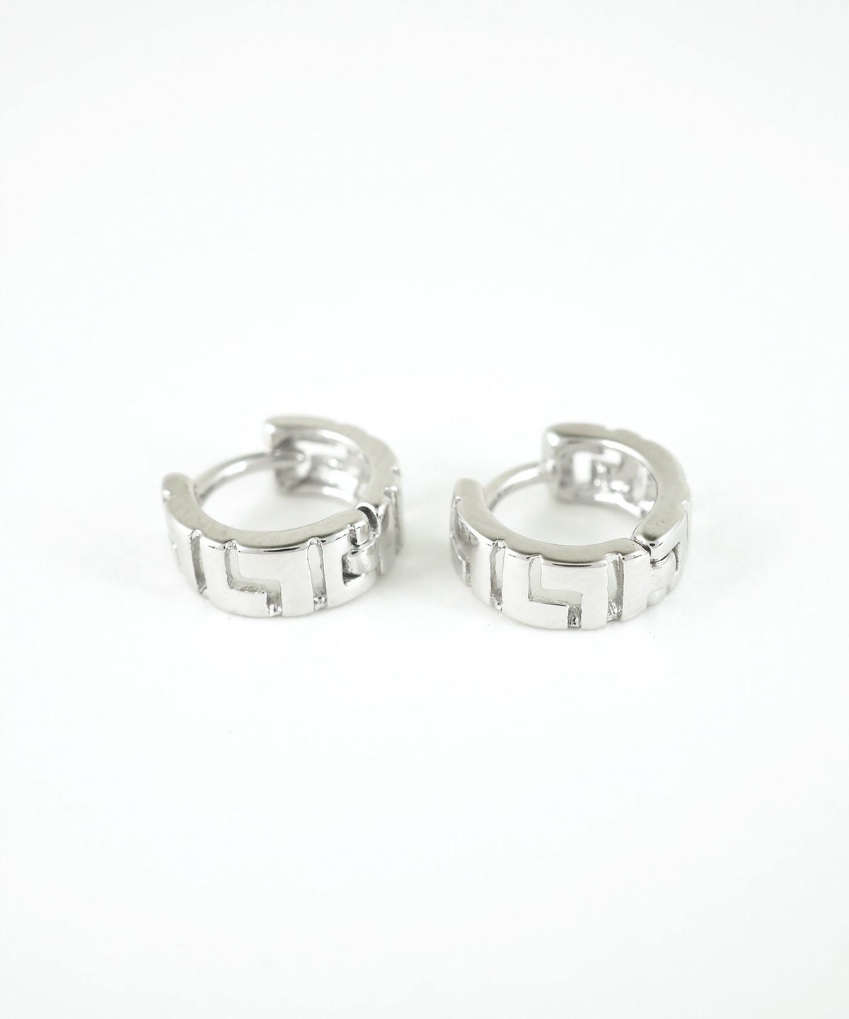 幾何学デザインワンタッチピアス