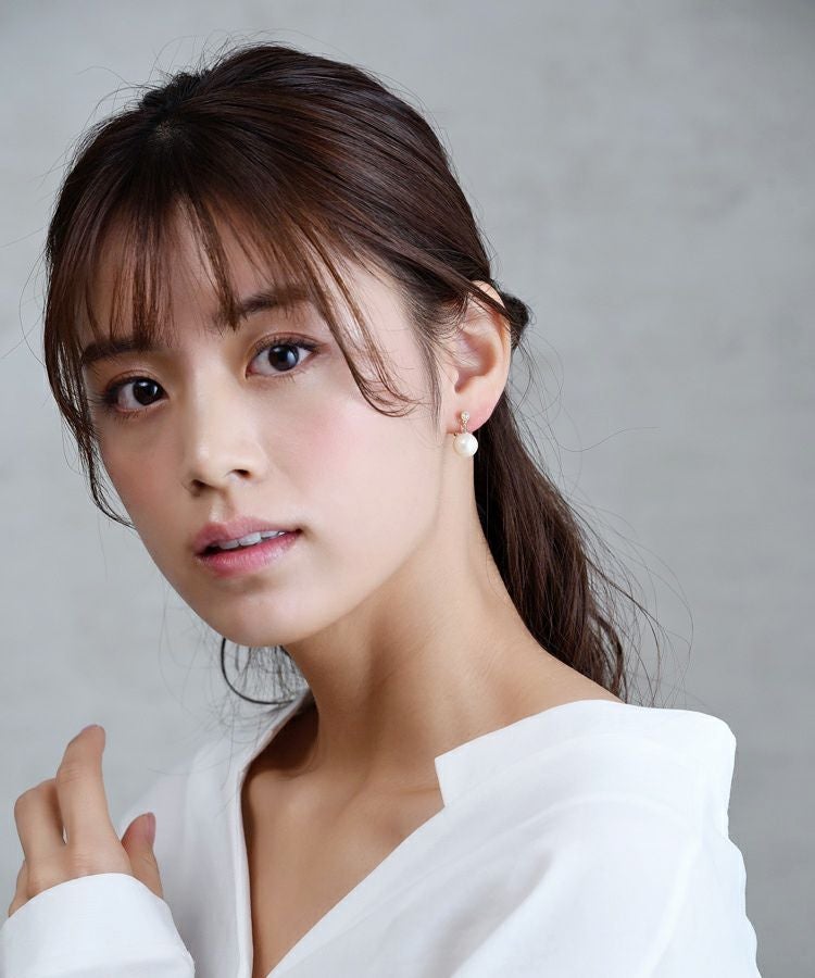 ゆらゆらパールクリスタルループフィットイヤリング