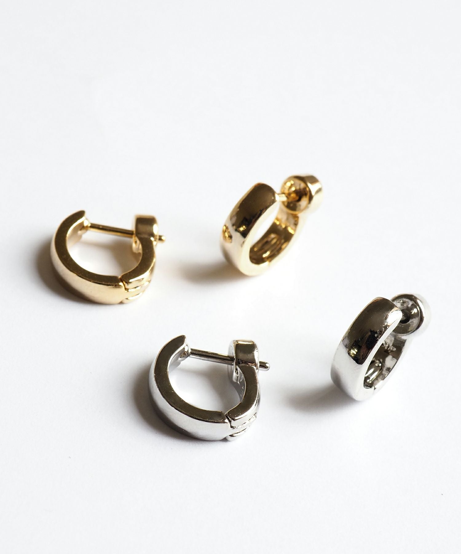 ツヤメタルスムースピアス | 【公式】MUK ONLINE SHOP｜人気