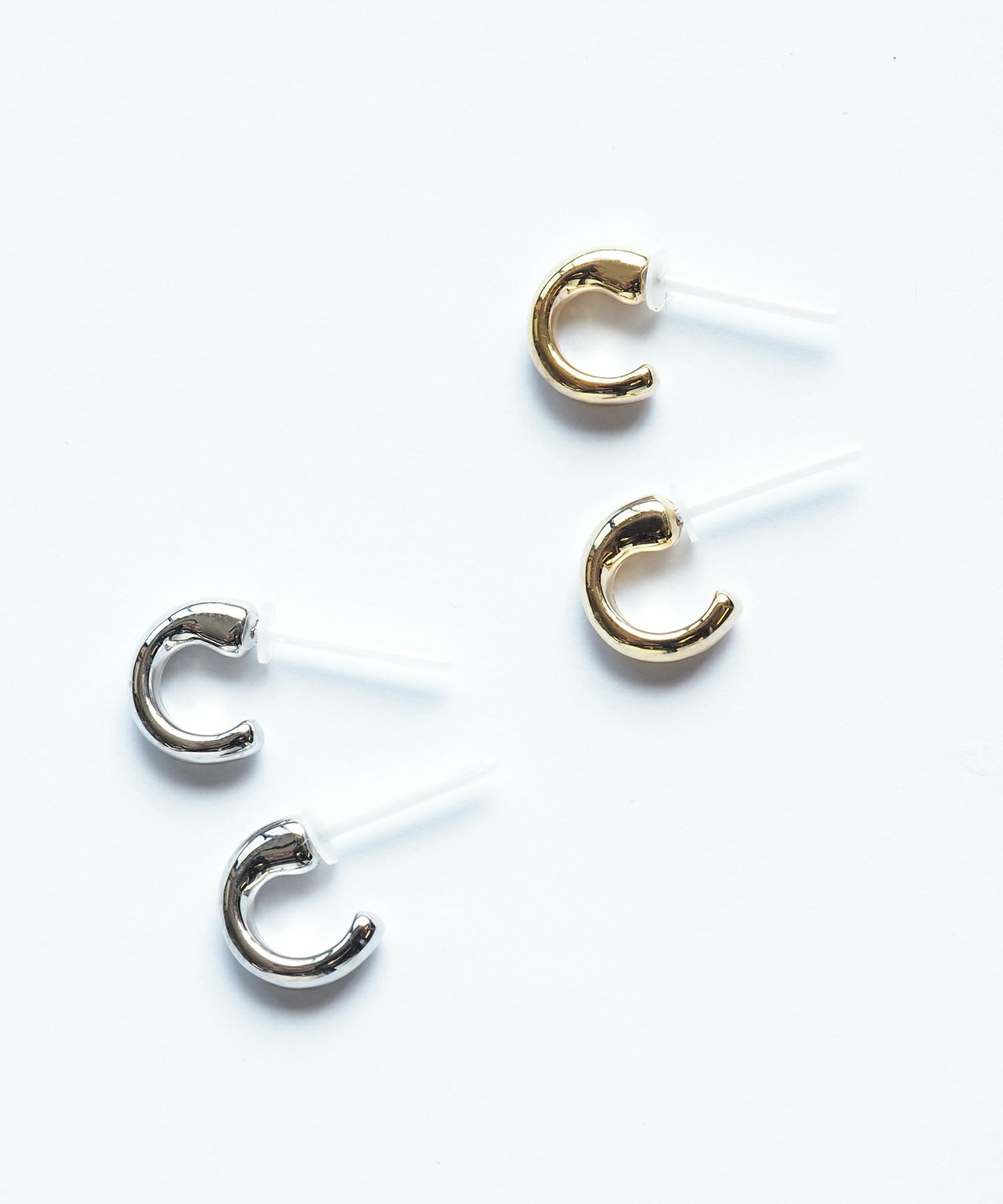 ぷっくりカーブセラミックポストピアス