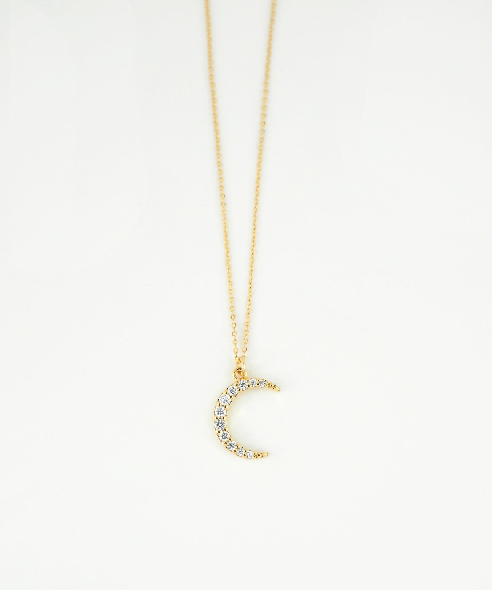 クレセントムーンキュービックジルコニアプチペンダント【MUK】