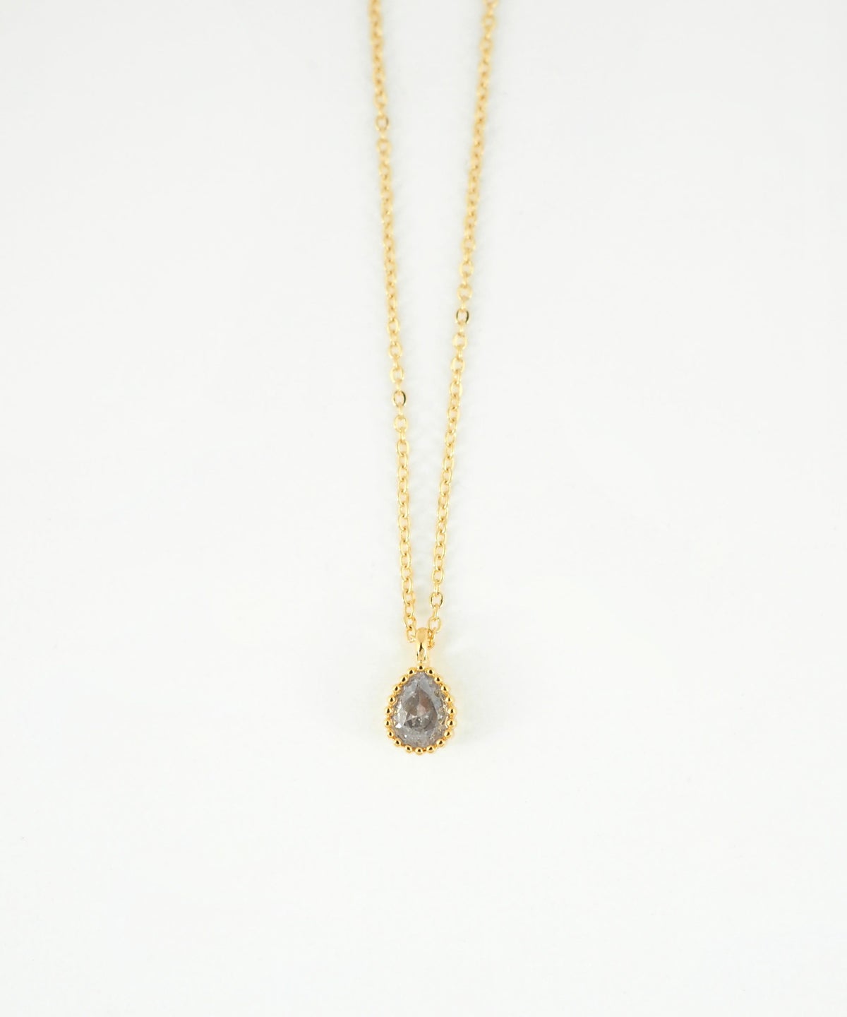 ドロップキュービックジルコニアプチペンダント【MUK】