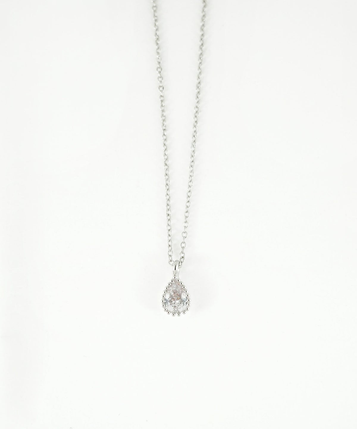 ドロップキュービックジルコニアプチペンダント【MUK】