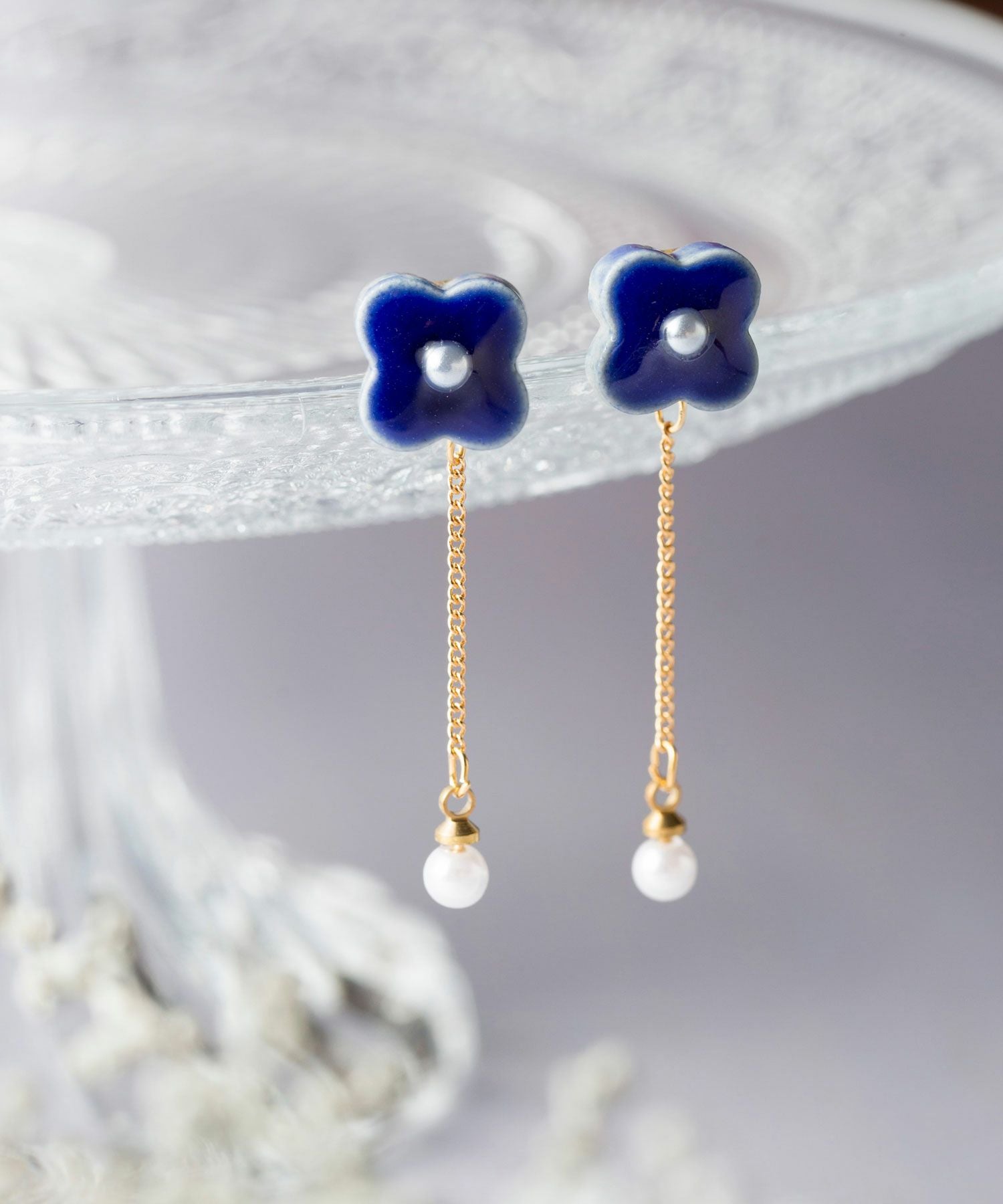 美濃焼小花パール×チェーンイヤリング【MIKELO】