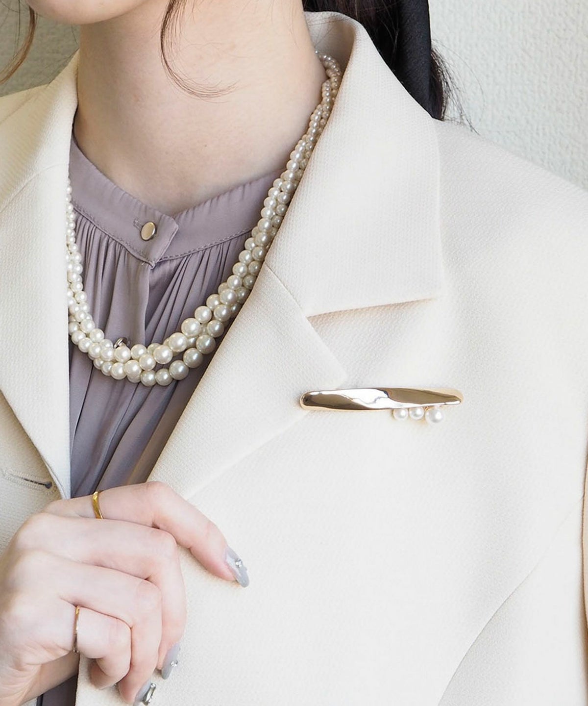 メタルプロペラパールブローチ