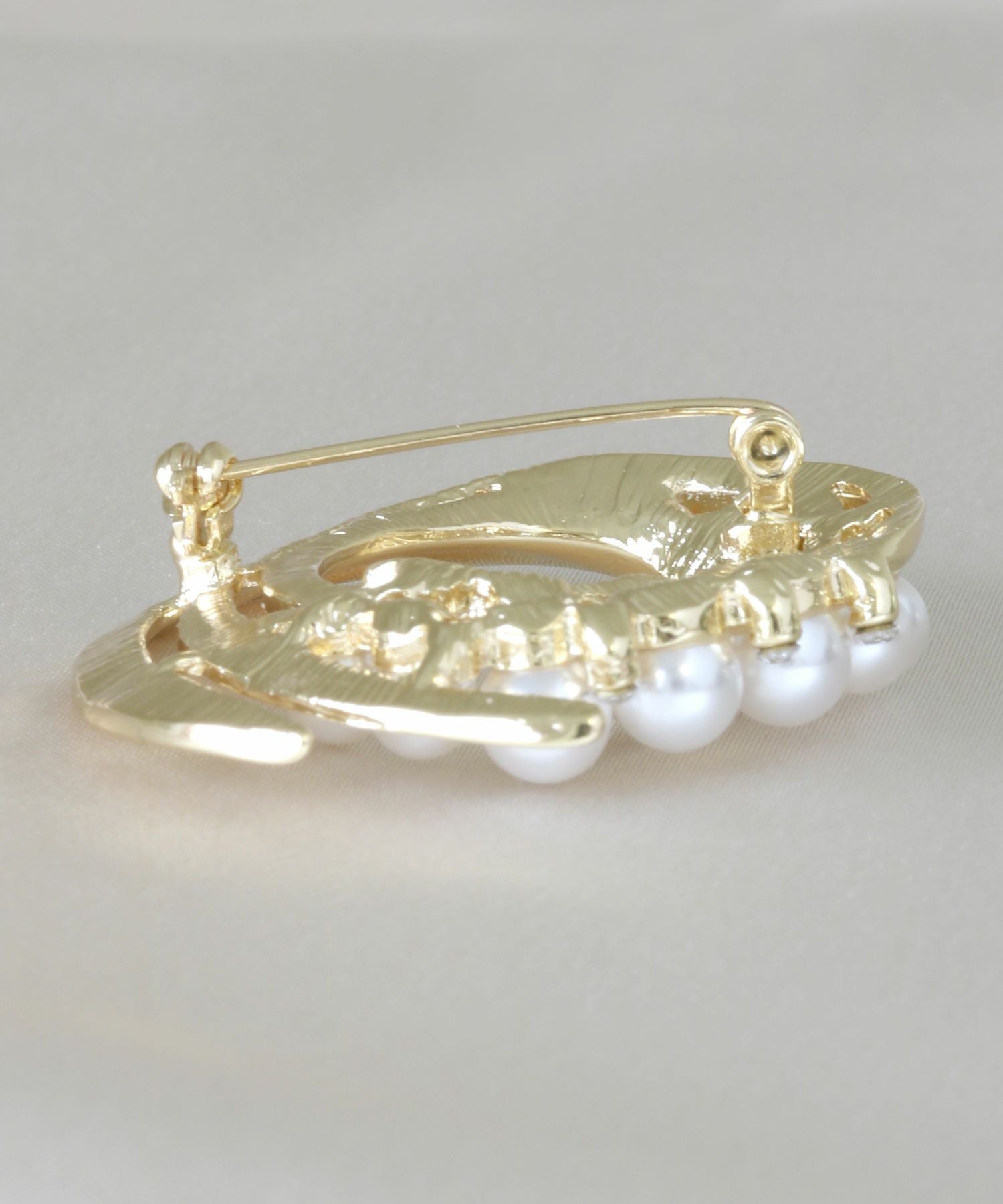 オフショアブローチ