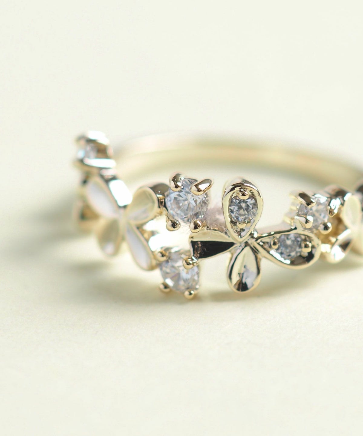 【web限定】バタフライアラウンドピンキーリング【MUK shady sophy】