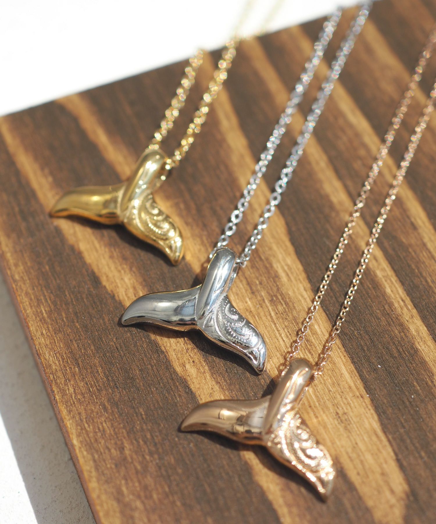 Whaletail Pendant【Lino*Makana】 | 【公式】MUK ONLINE SHOP｜人気