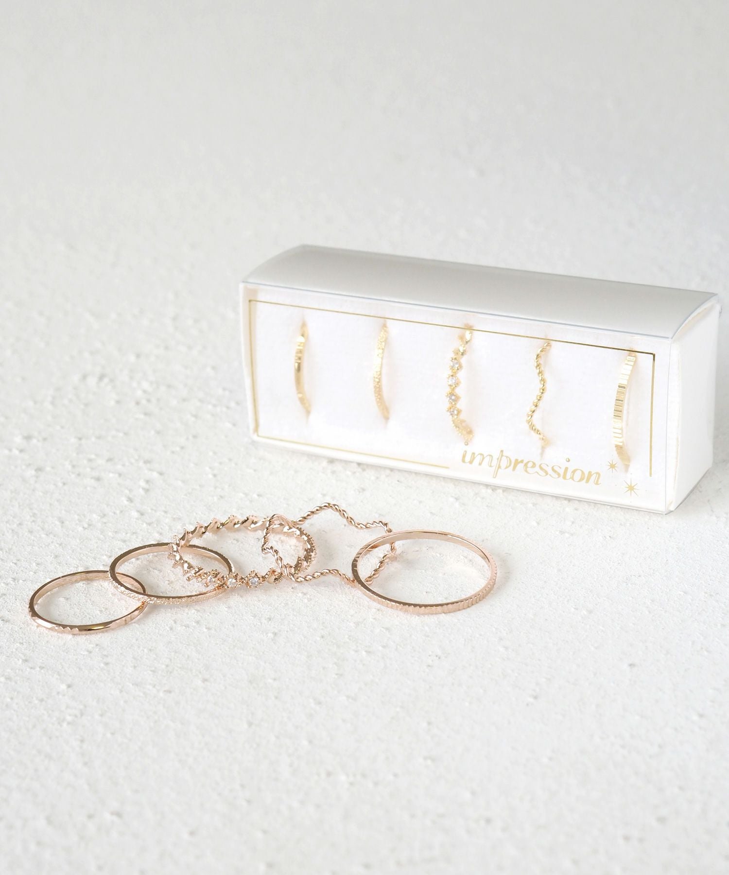 スクリューストーンセットリング