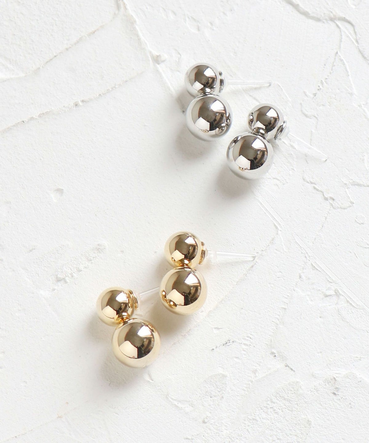 ダブルメタルボール抗菌樹脂ポストピアス