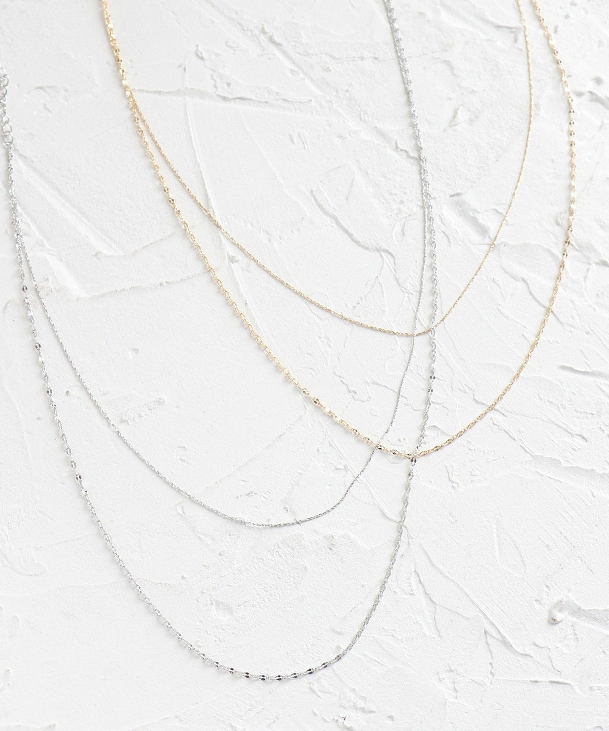 ダブルチェーンスレンダーチョーカー
