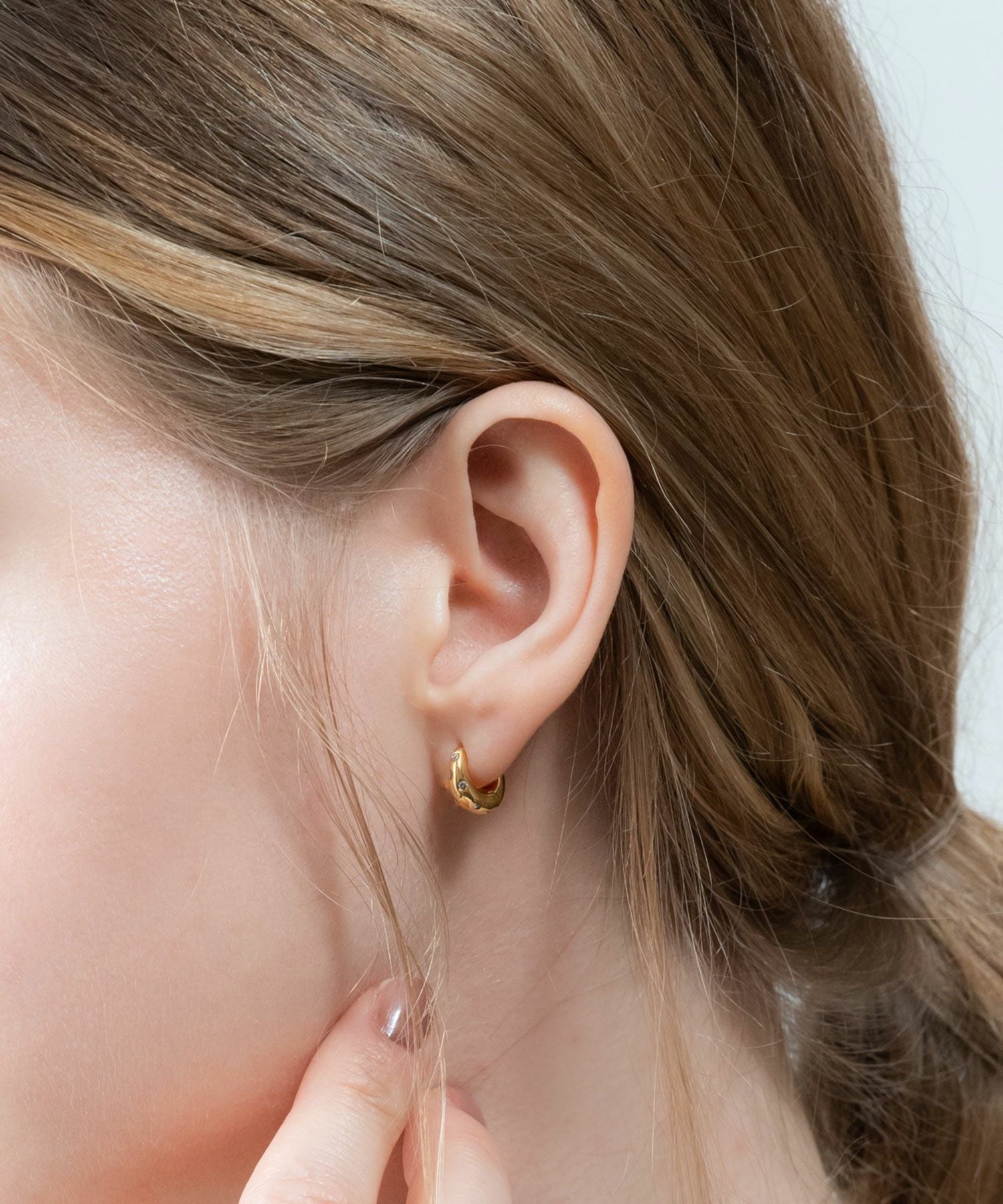 ドットプランプフープワンタッチピアス