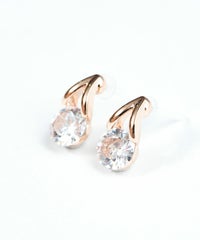 グラブストーンセラミックポストピアス