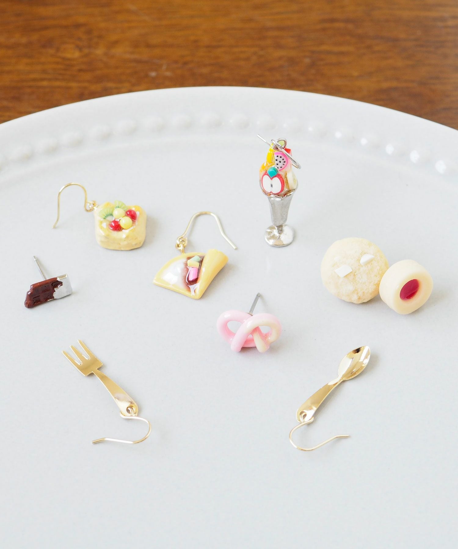 50%off】ヤミークレープチタンポストセットピアス【Lino Lea