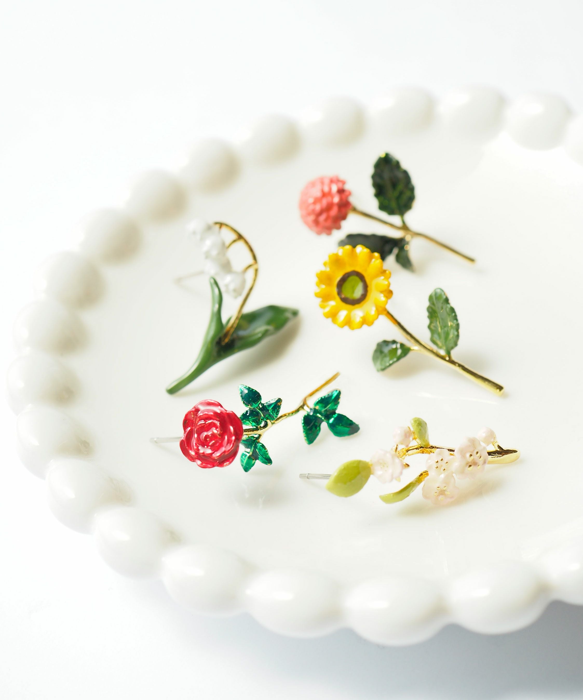 誕生花サージカルステンレスポストピアス | 【公式】MUK ONLINE SHOP