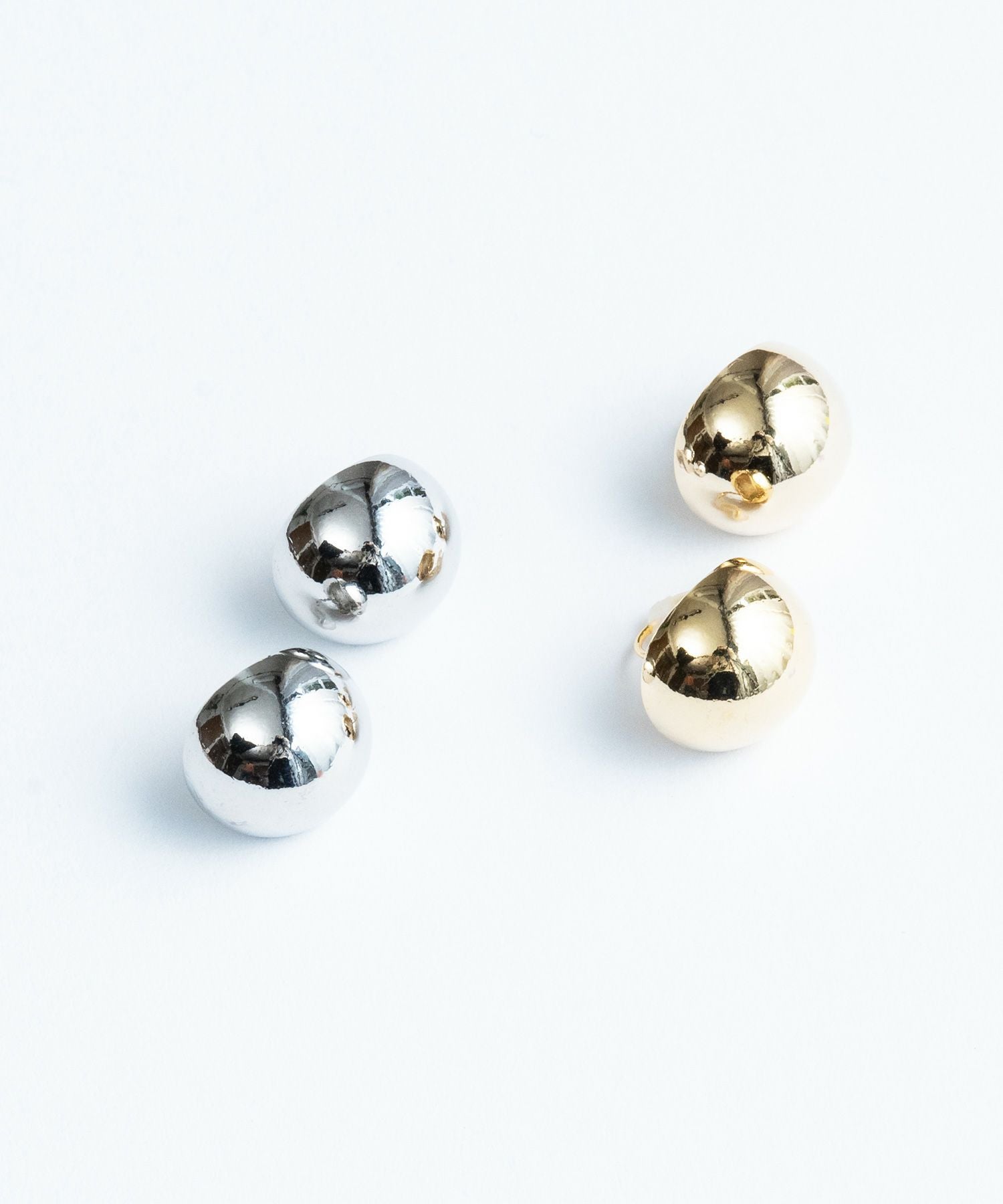 キューポラノンホールイヤリング