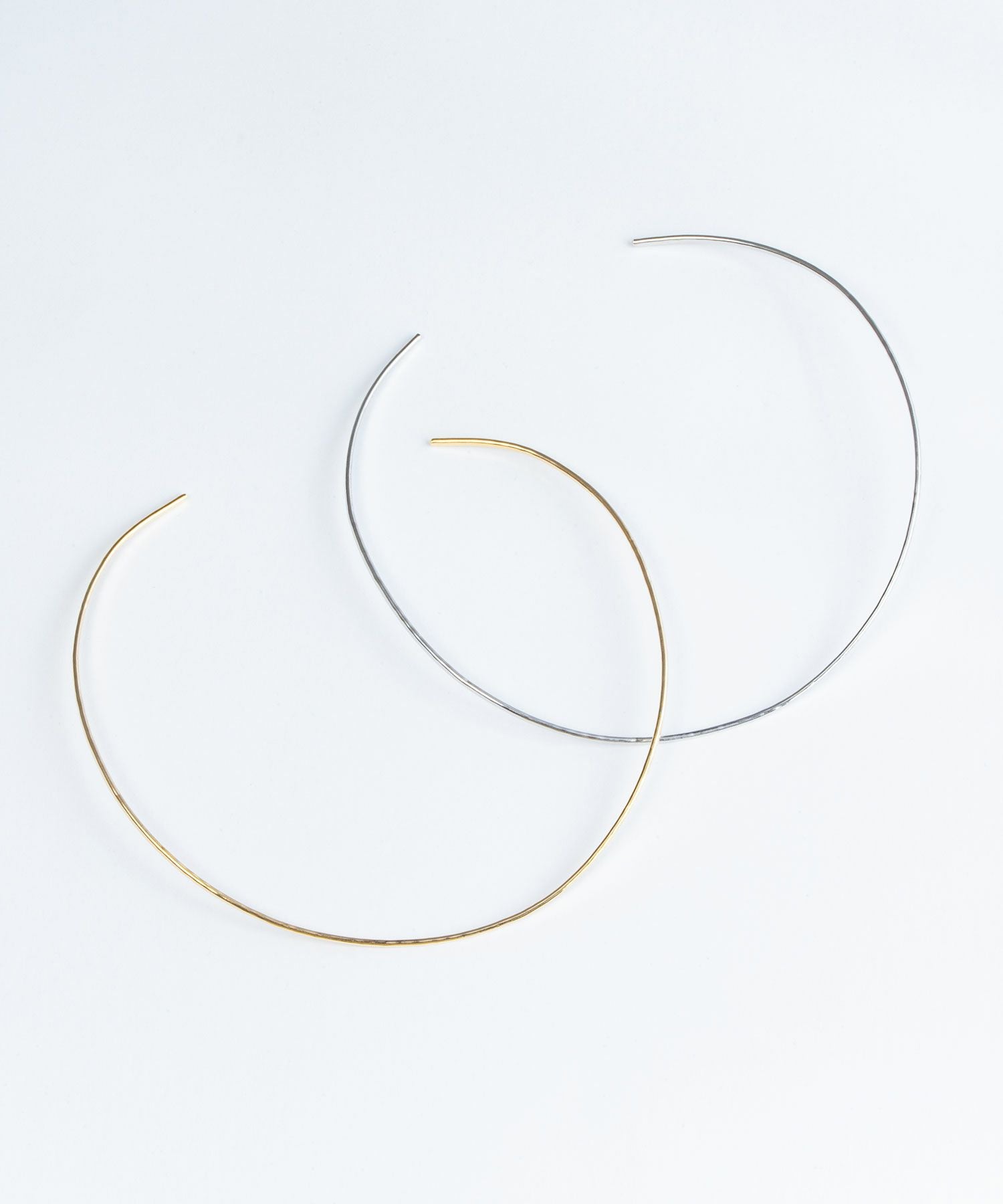 シンプルメタルワイヤーチョーカー