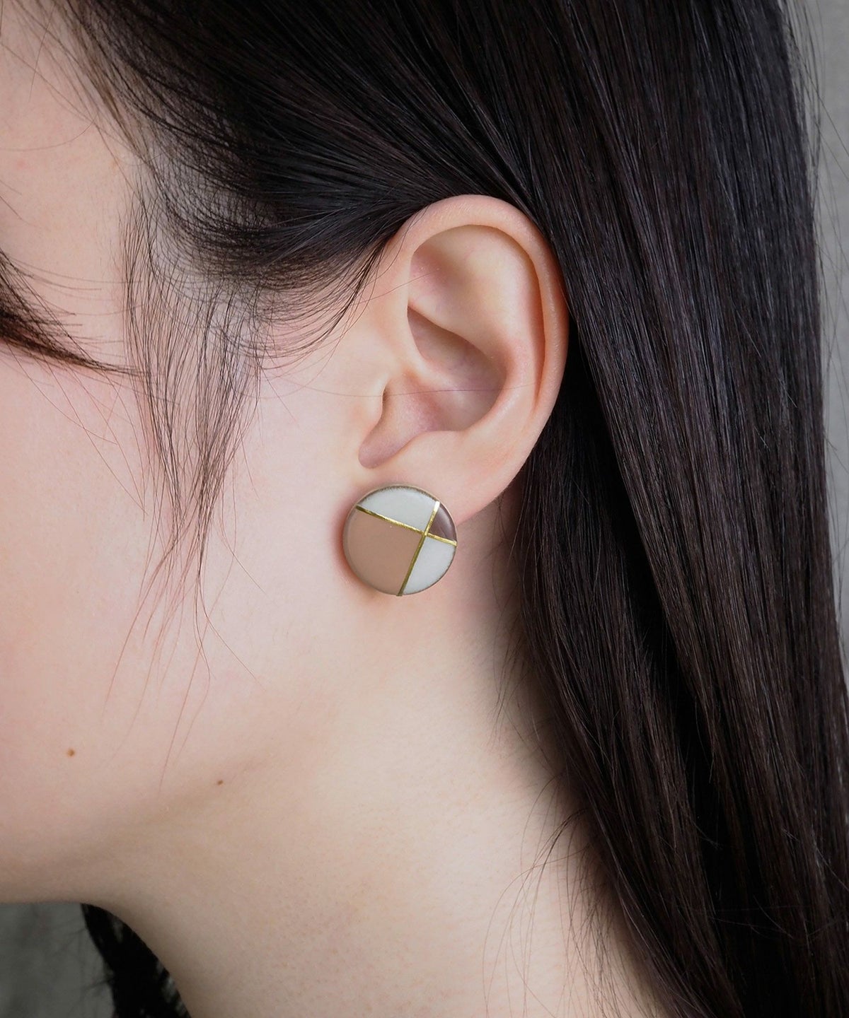 【MUK別注】美濃焼フレンチクラシカルモカブラウングリッドチタンポストピアス【MIKELO】