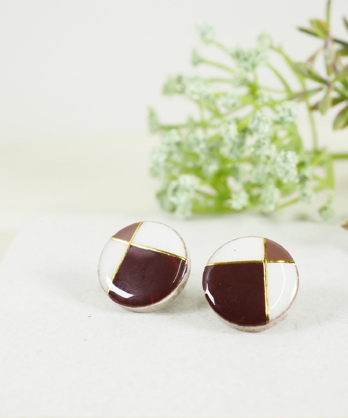 【MUK別注】美濃焼フレンチクラシカルダークグリッドピアス【MIKELO】