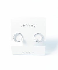 ルーナラウンドメタルイヤリング