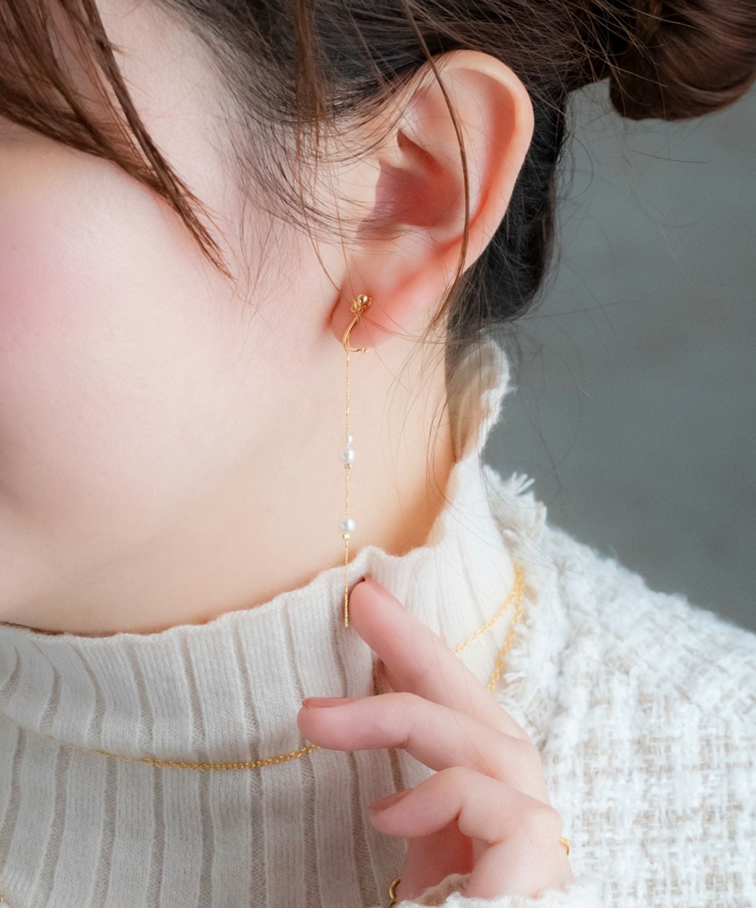 ロングパールチェーンIMFスプリングイヤリング