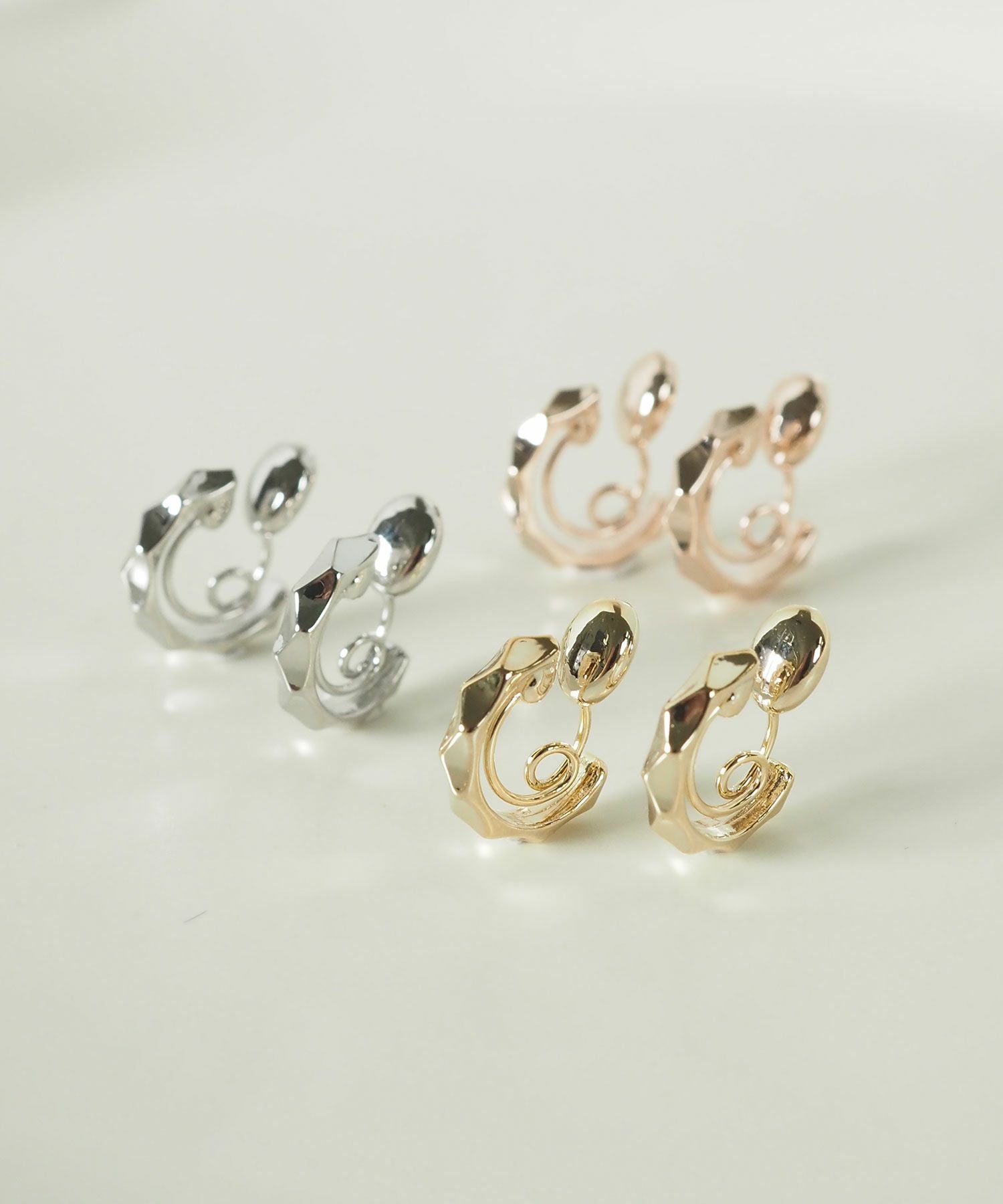 【web限定】ルミダイヤカットループフィットイヤリング【Lumirise】