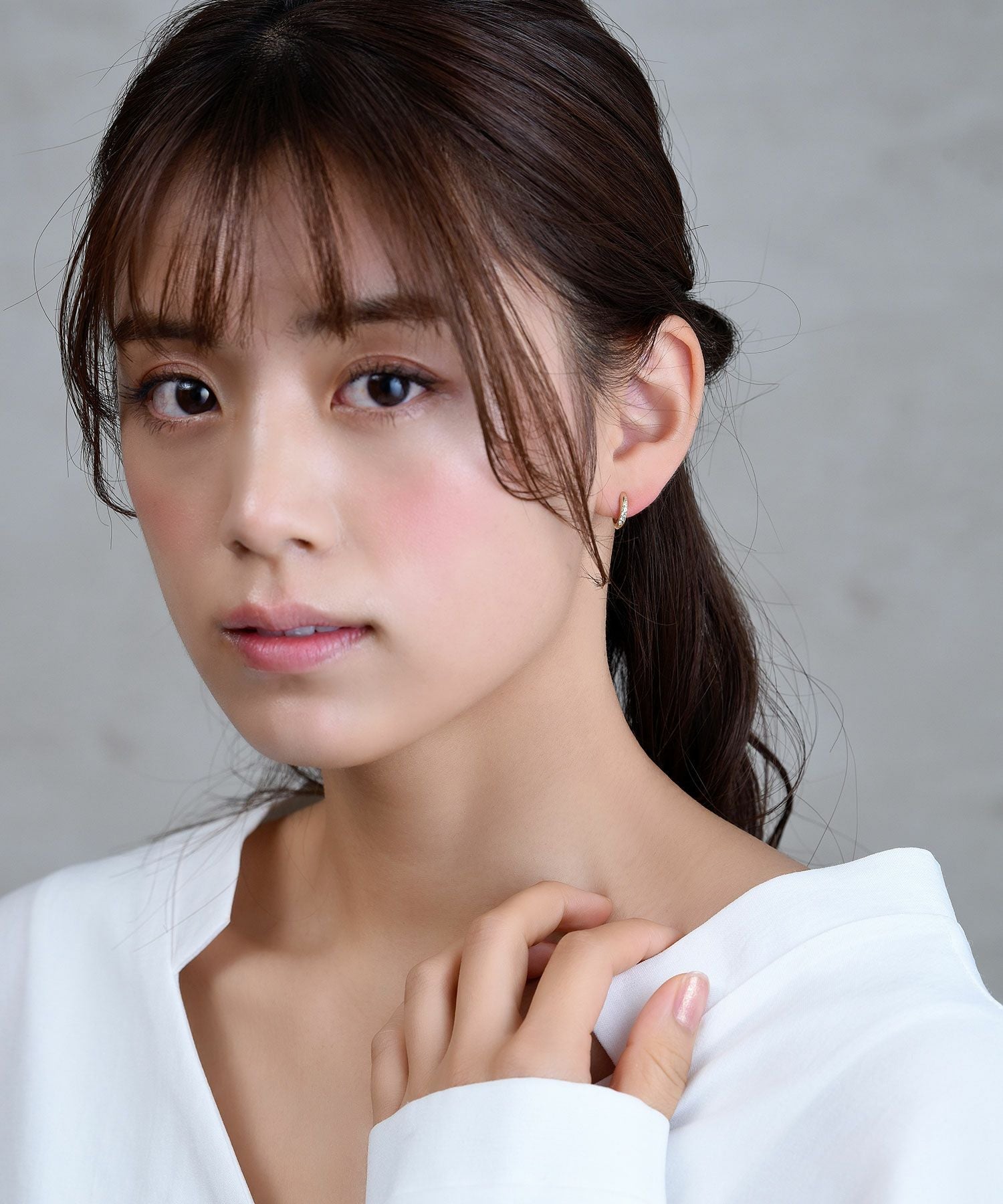 【web限定】ルミタイニーストーンループフィットイヤリング【Lumirise】