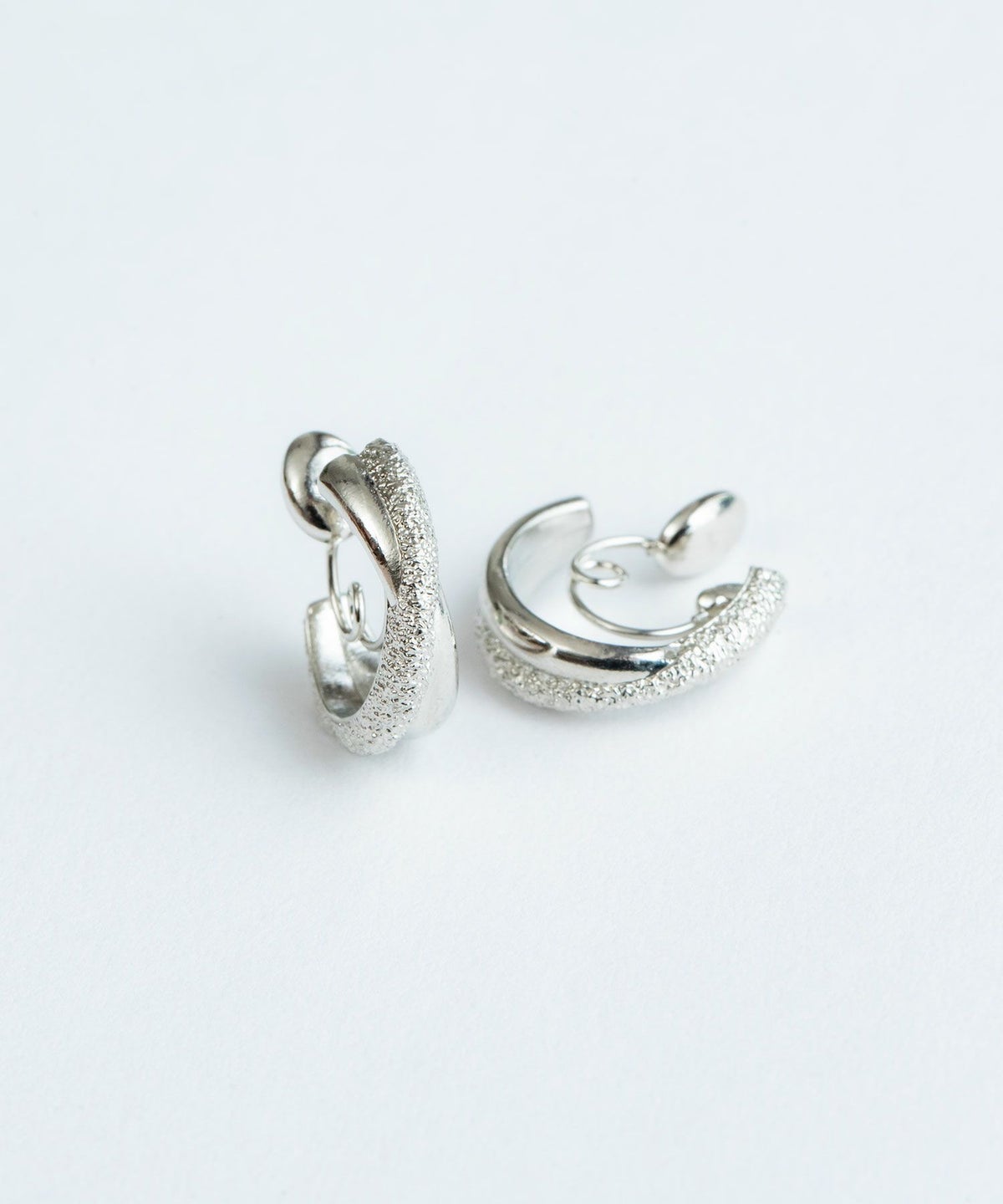 【web限定】ルミクロスフープループフィットイヤリング【Lumirise】