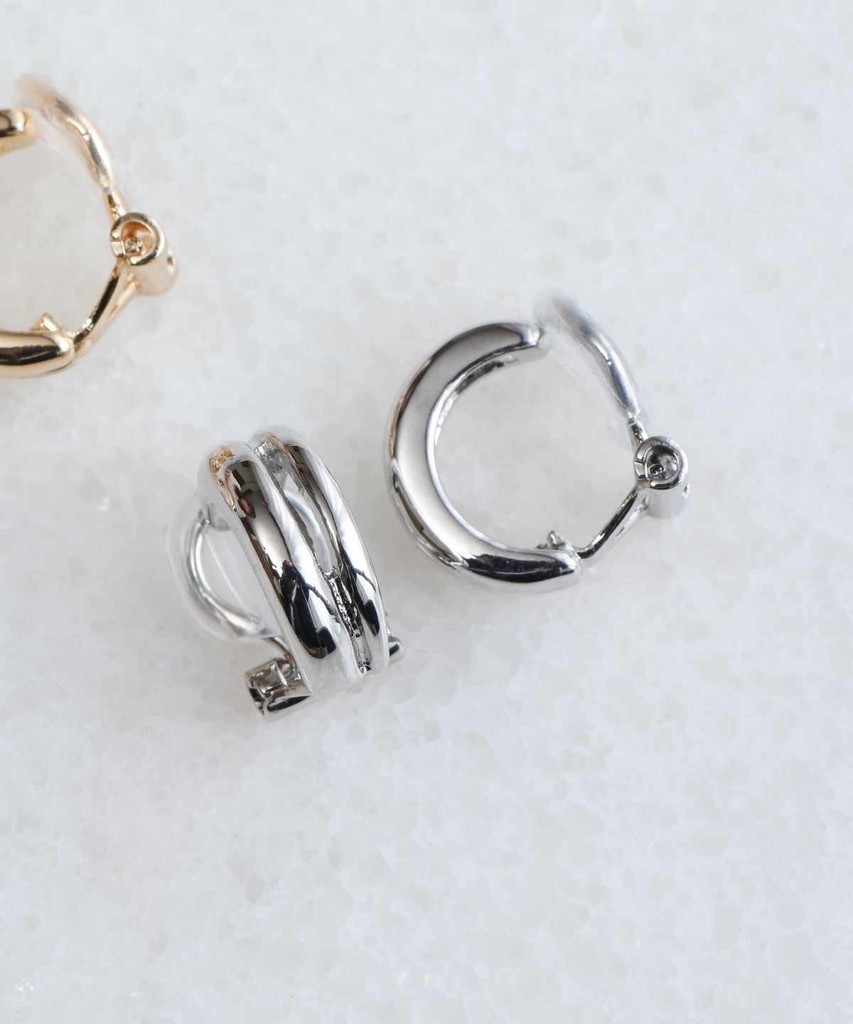 ダブルフープクリップイヤリング