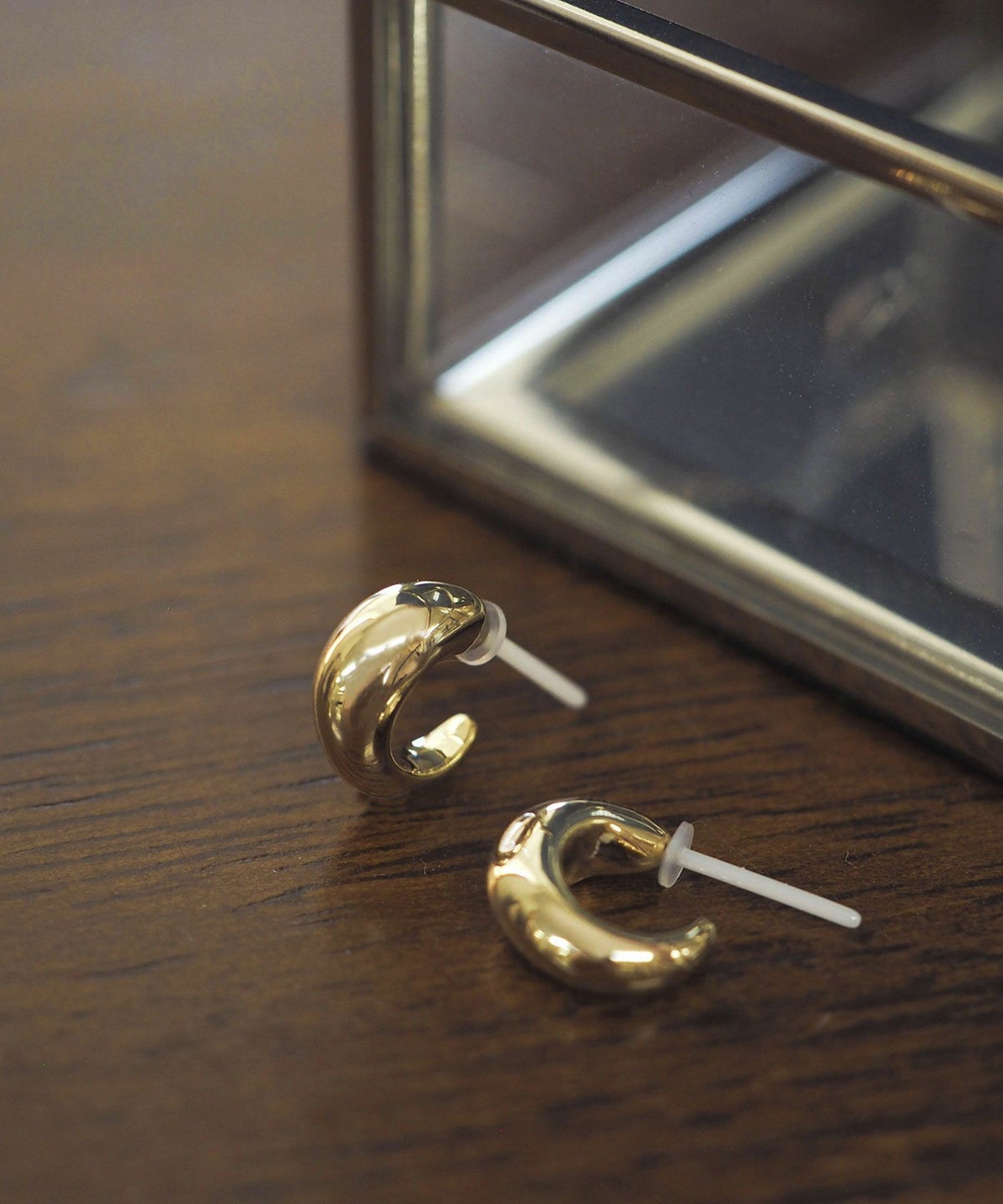 【web限定】ルミプランプフープセラミックポストピアス【Lumirise】