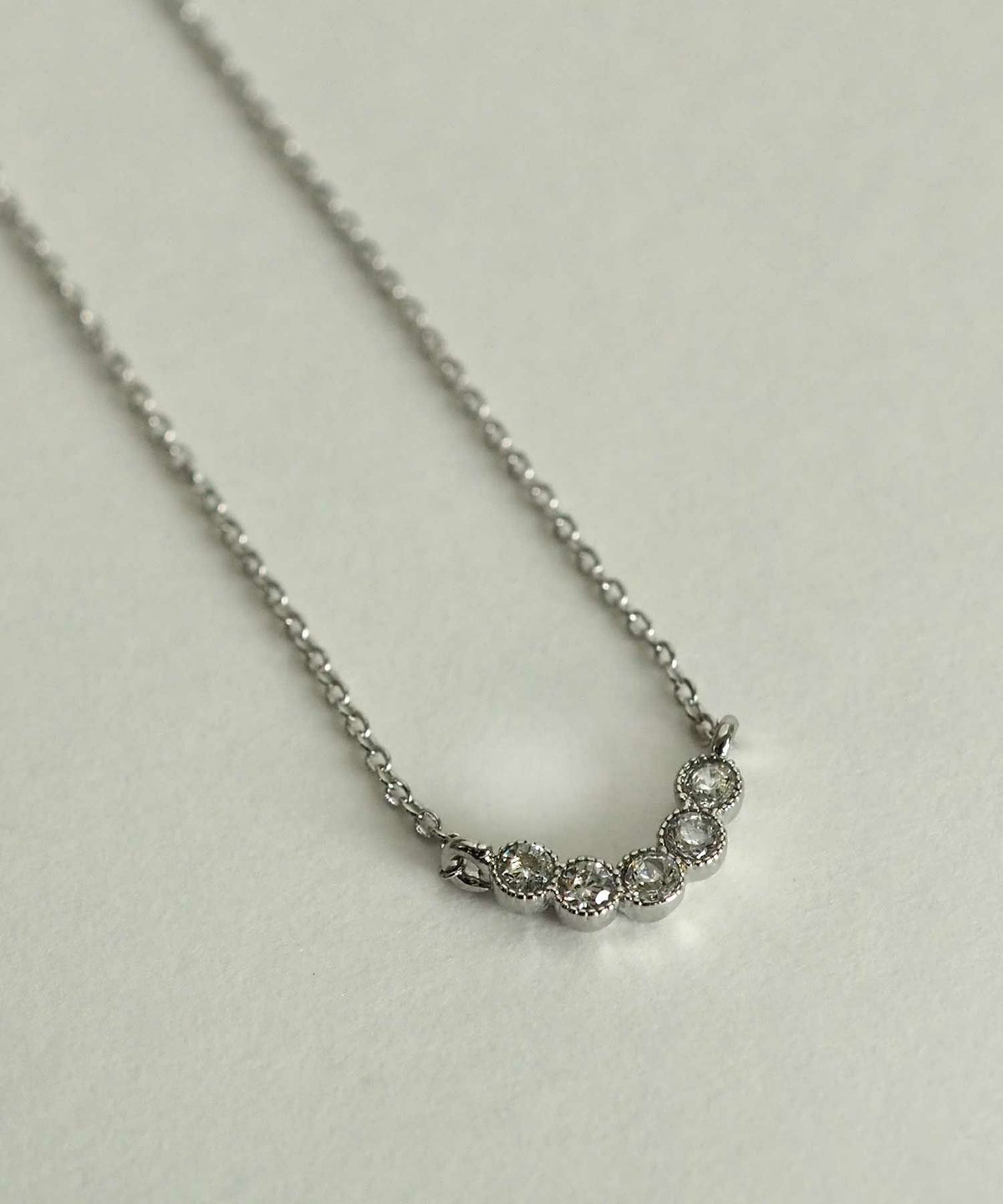 フュンフケルナープチペンダント【MUK petite charme】