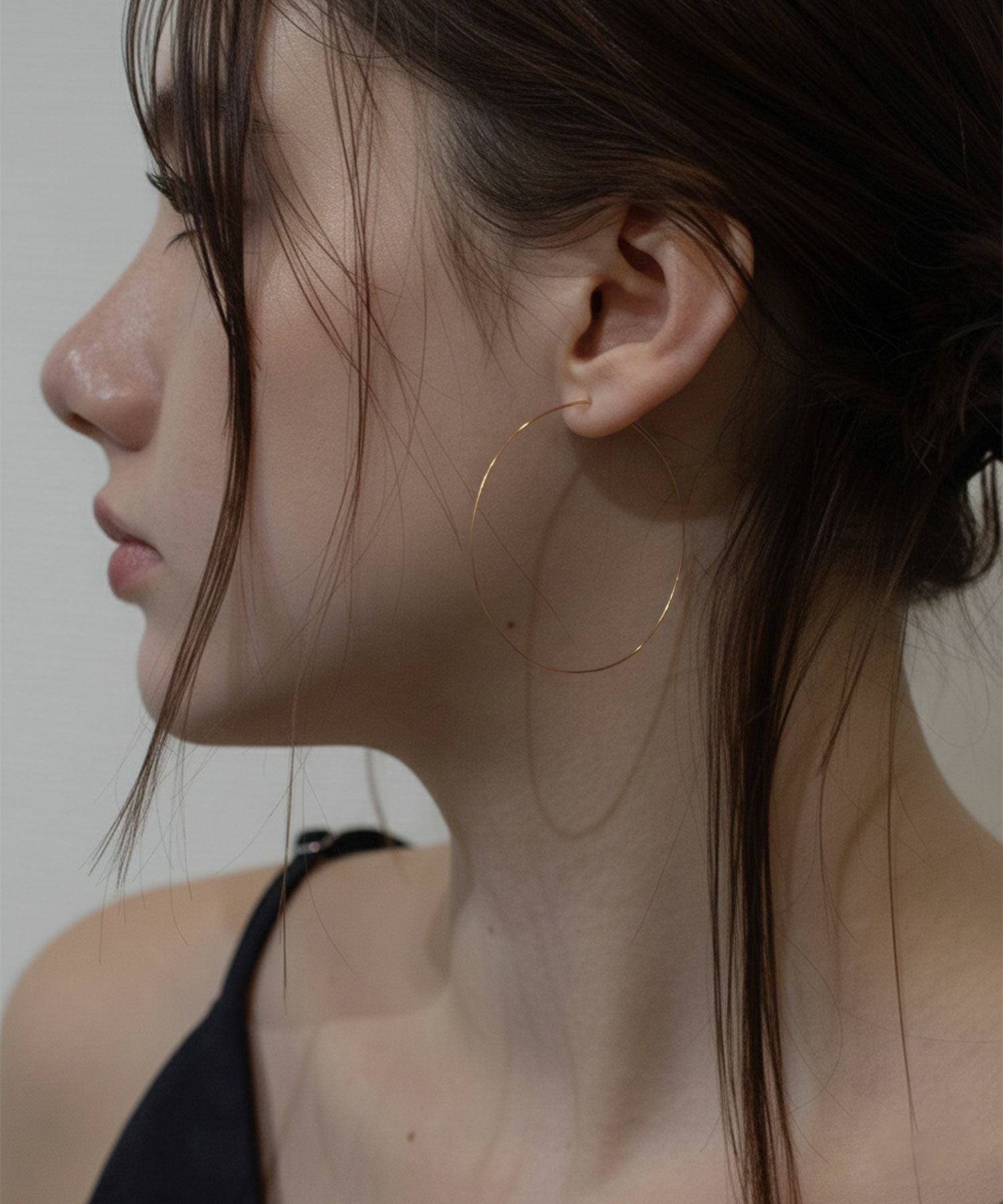 シームレススリムフープピアス(L)