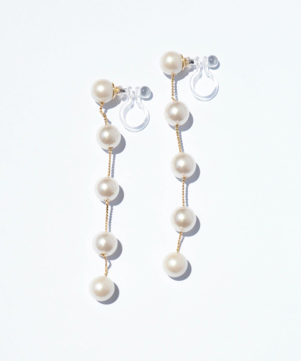 ステーションパール樹脂ノンホールイヤリング