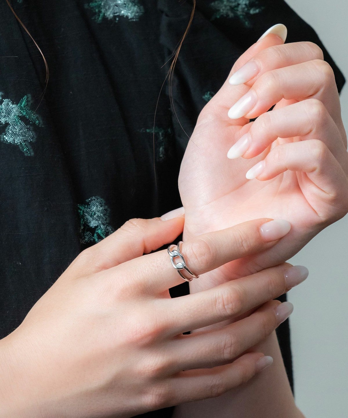 ノットサージカルステンレスリング