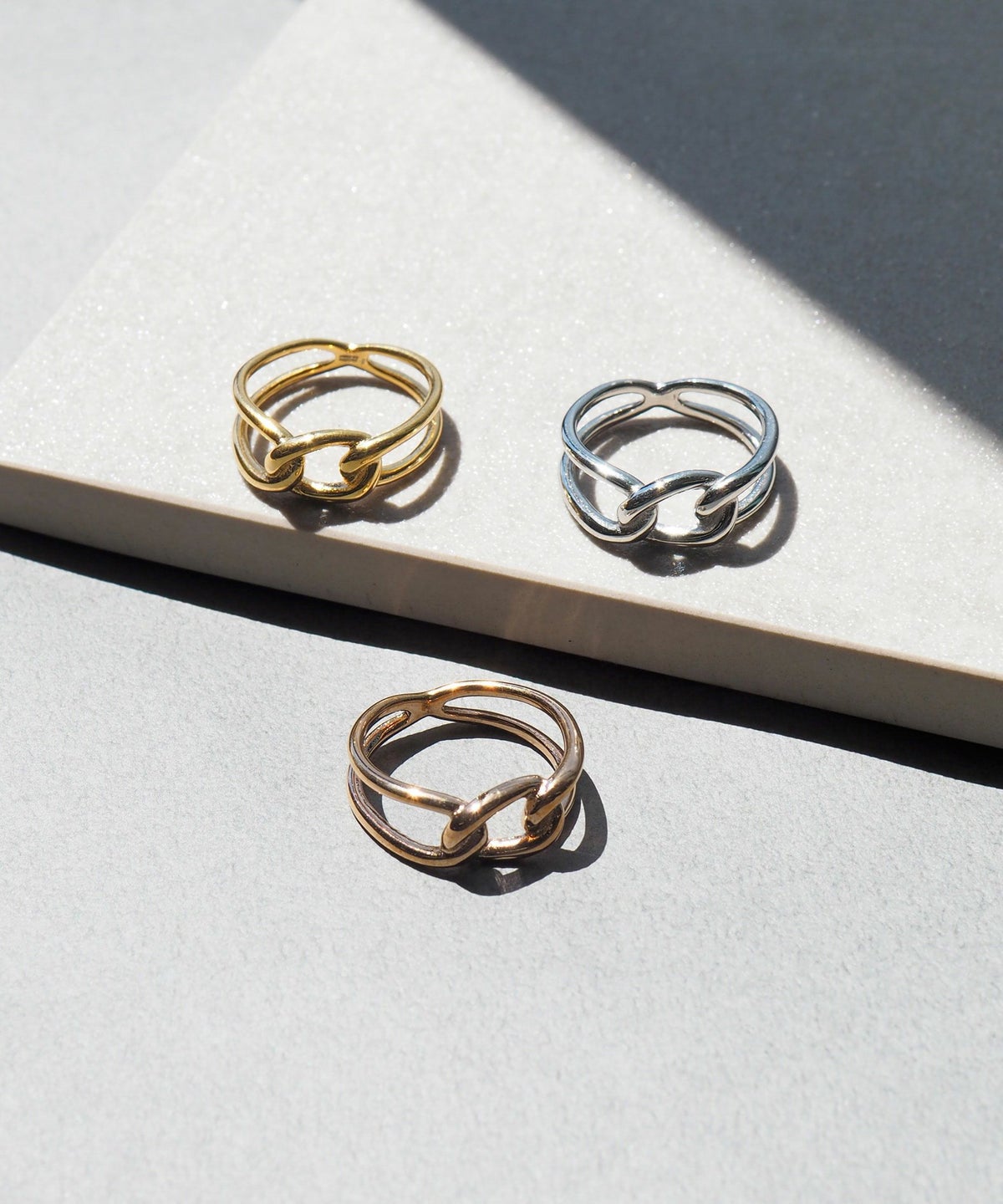 ノットサージカルステンレスリング