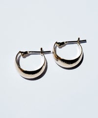 サンドハーフピュアチタンポストピアス【ISS】