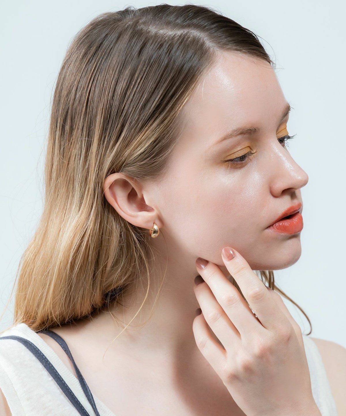 サンドハーフピュアチタンポストピアス【ISS】