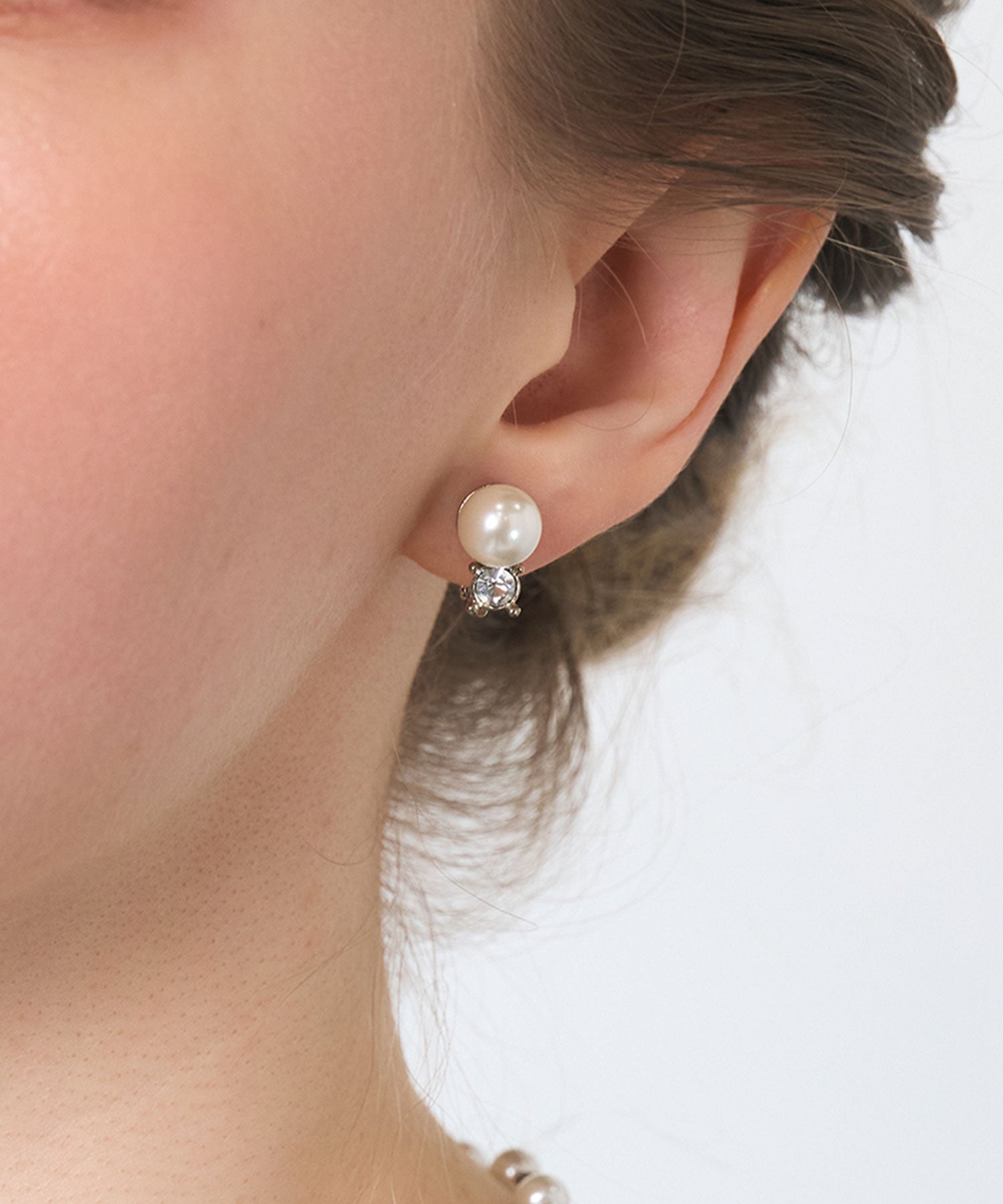 ワングレインストーンイヤリング【MUK voyalibre】