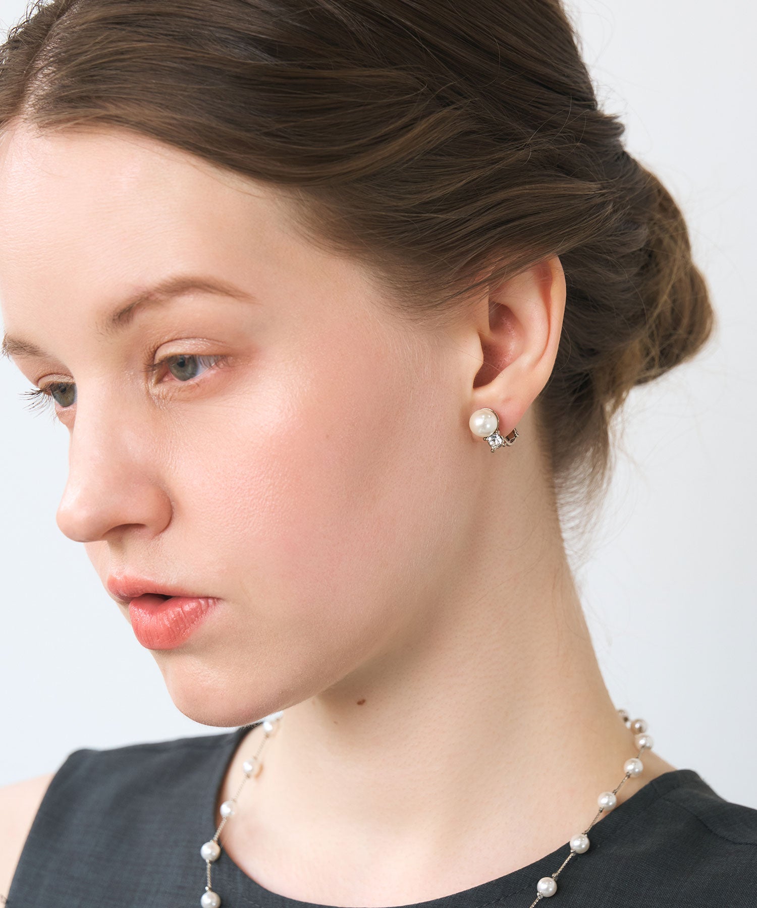 ワングレインストーンイヤリング【MUK voyalibre】