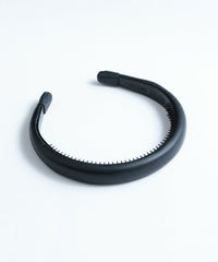 痛くならないレザーカチューシャ